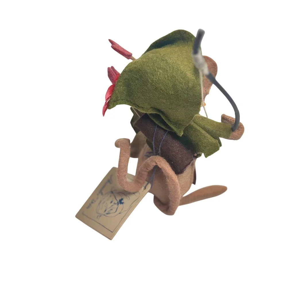 Annalee Mobilitee 1990 Robin Hood Mouse 6‎ Inch Felt Doll Archer with Bow Green